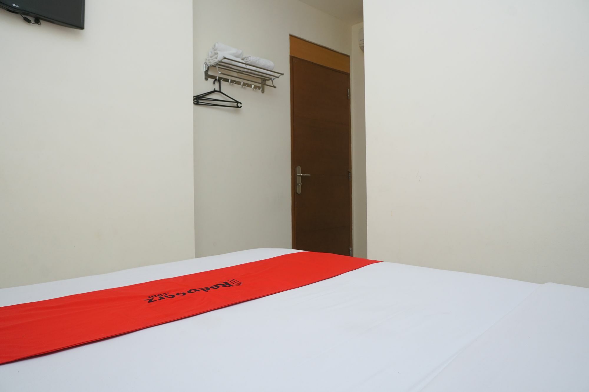 Reddoorz Plus @ Ciumbuleuit Area Bandung Exterior foto