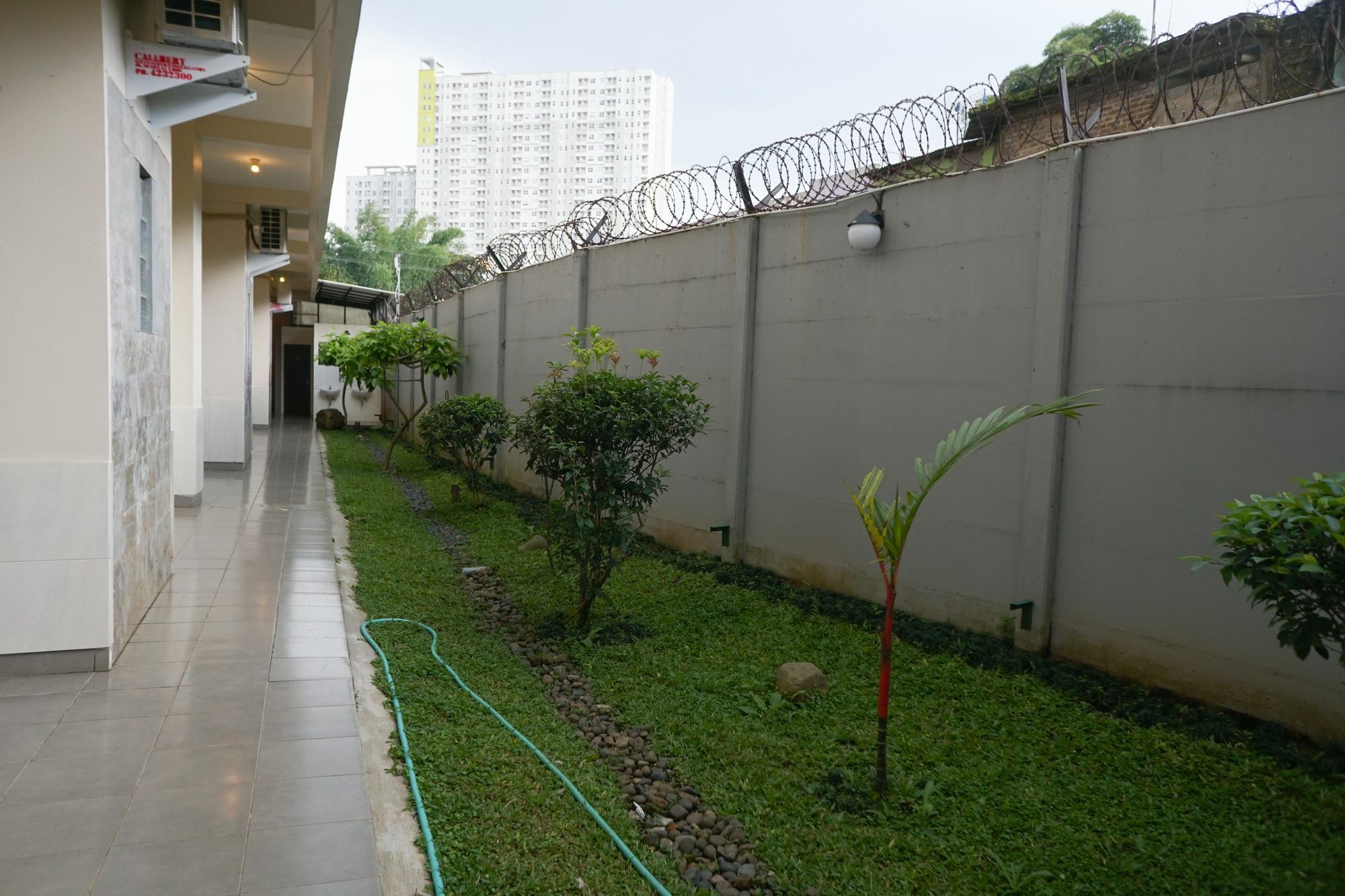 Reddoorz Plus @ Ciumbuleuit Area Bandung Exterior foto