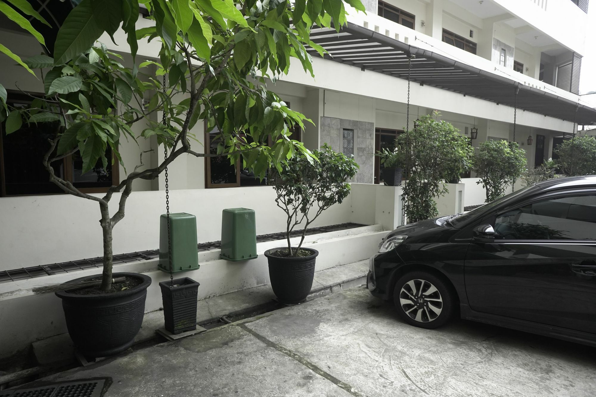 Reddoorz Plus @ Ciumbuleuit Area Bandung Exterior foto